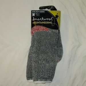 NWT Smartwool Heavy Socks